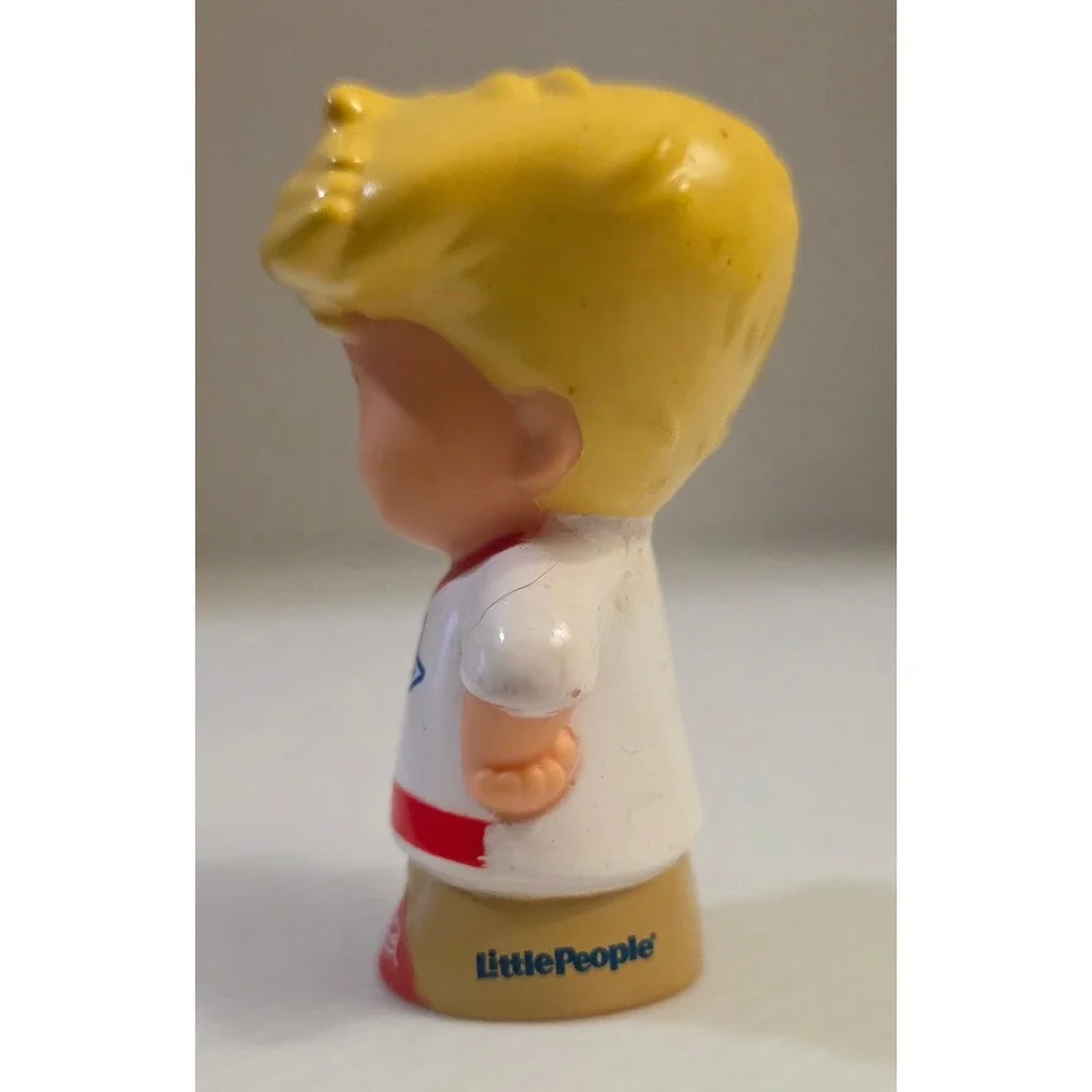 Fisher-Price Little‎ People Eddie Sports Star Soccer Player Figure